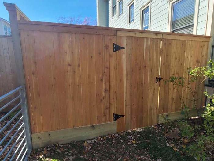 Sienna Texas wood privacy fencing